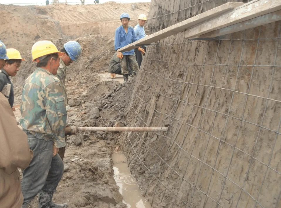 徐州常见基坑支护开挖事故的原因分析与处理方法